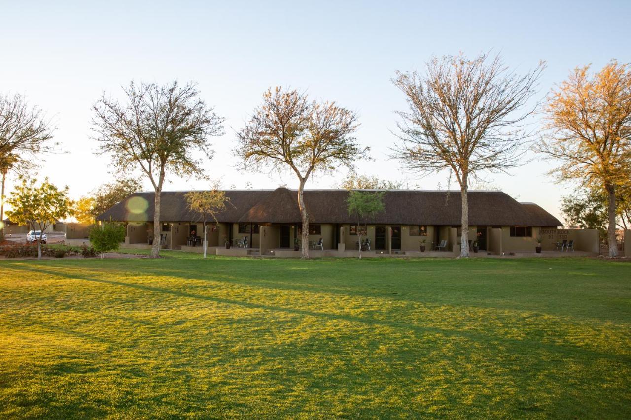 Lapa Lange Game Lodge Mariental Dış mekan fotoğraf